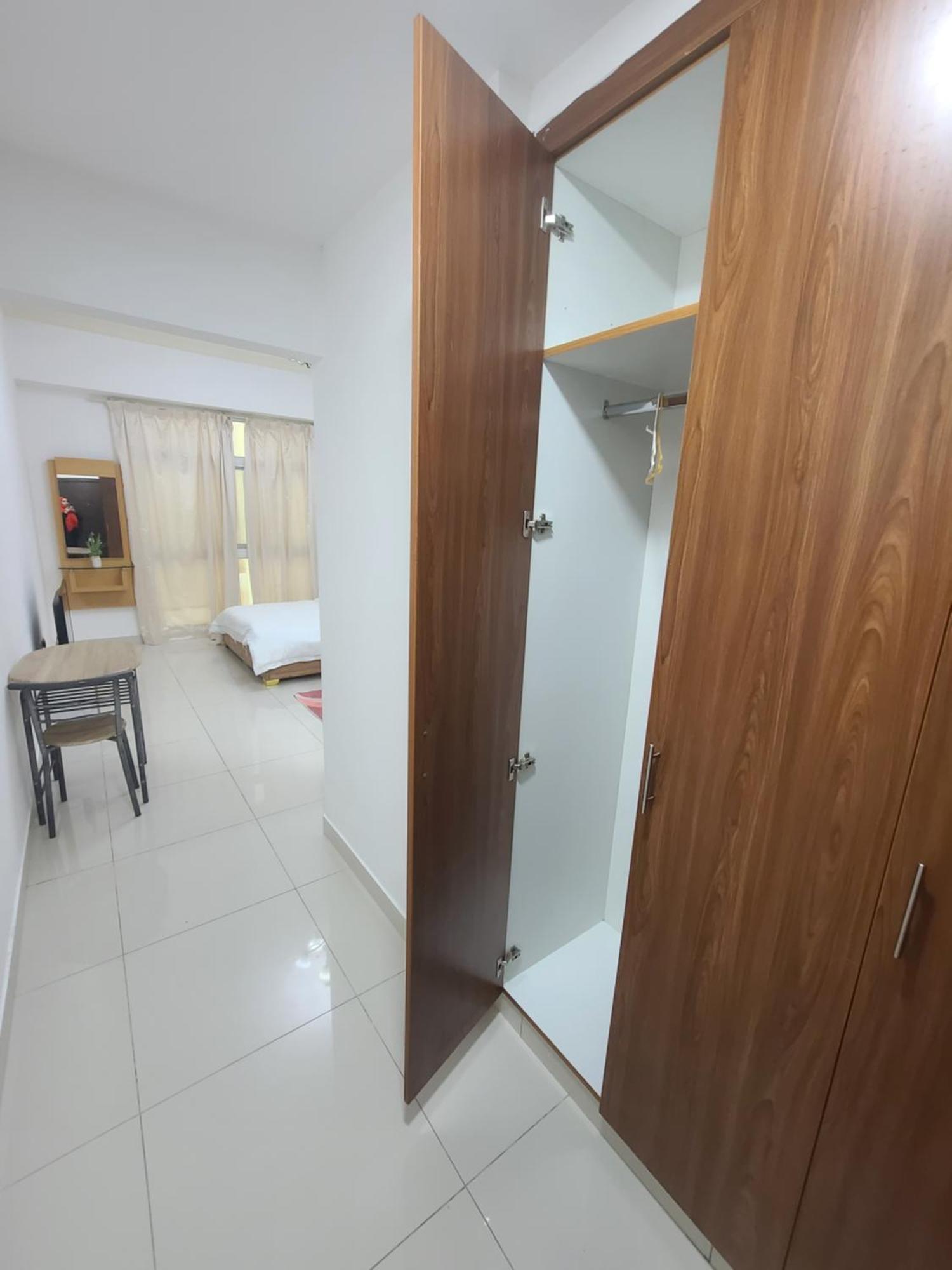 Al Fahad 2 Small Rooms For Men Tecom Dubai Buitenkant foto